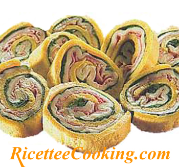 Rotolo di frittata e spinaci